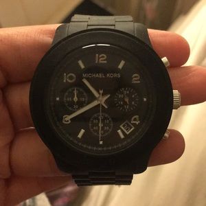 Michael kors black watch
